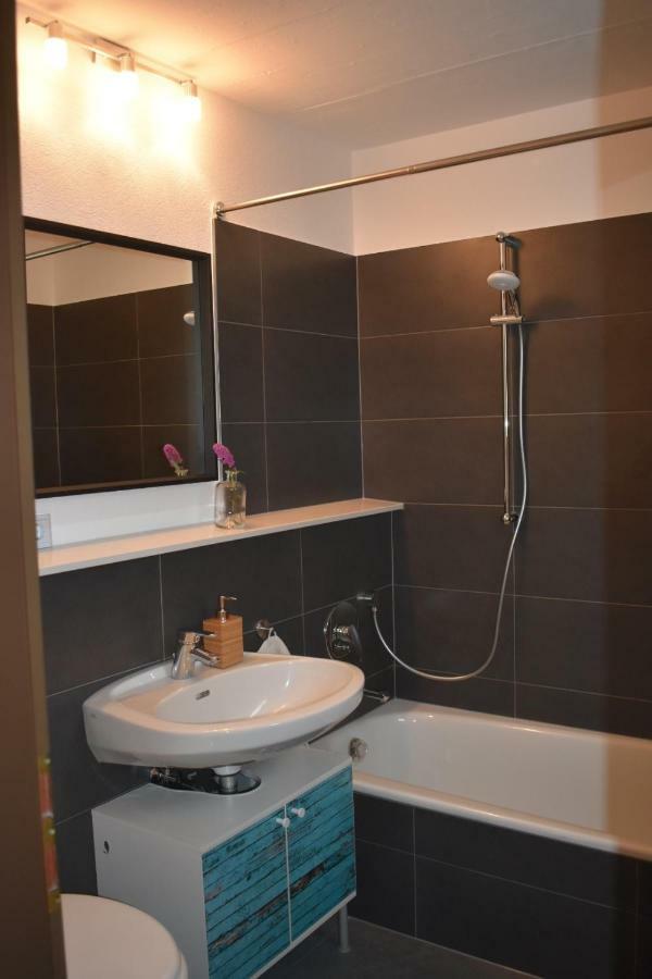 Schoene Einzimmer Wohnung Zwischen Bodensee Und Allgaeu ノイキルヒ エクステリア 写真